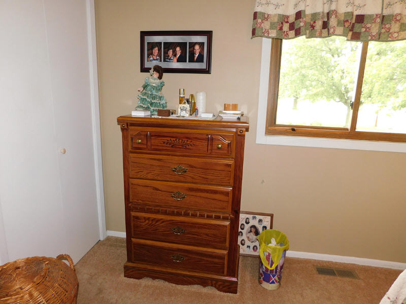 DSCN0811 Simonson Real Estate and Auction