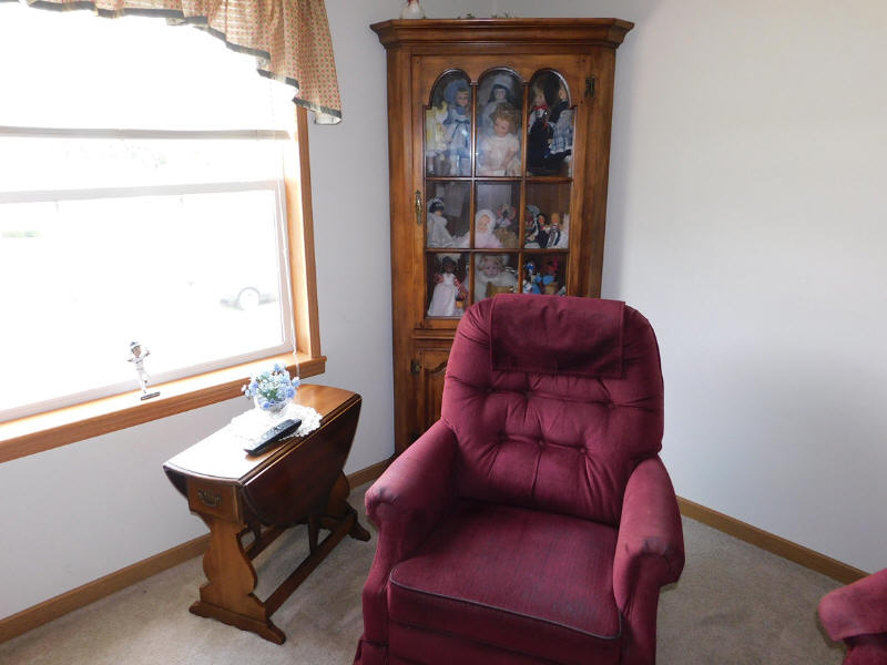 DSCN0884 Simonson Real Estate and Auction